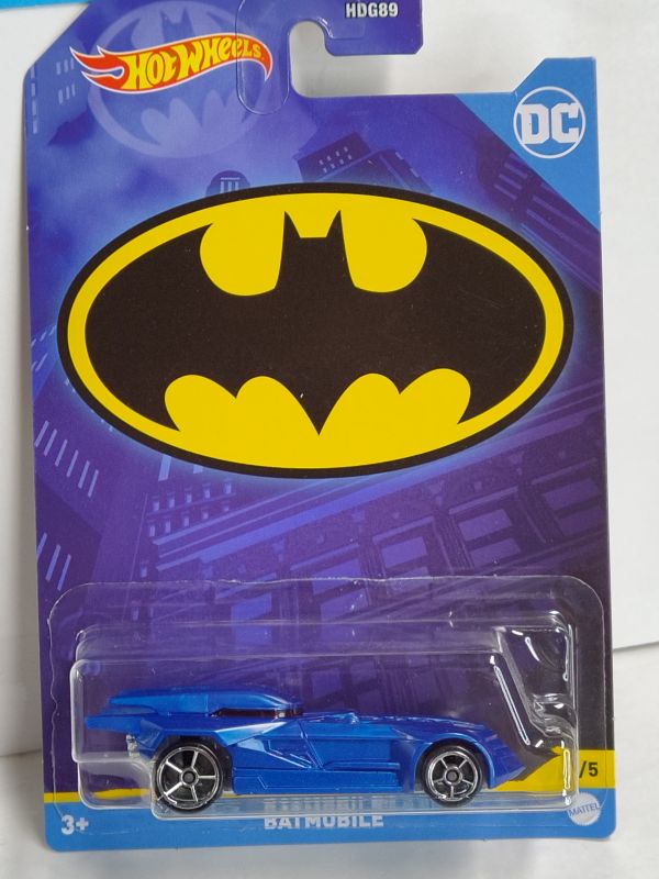 Hot Wheels HDK69 Batman Series Batmobile Blue