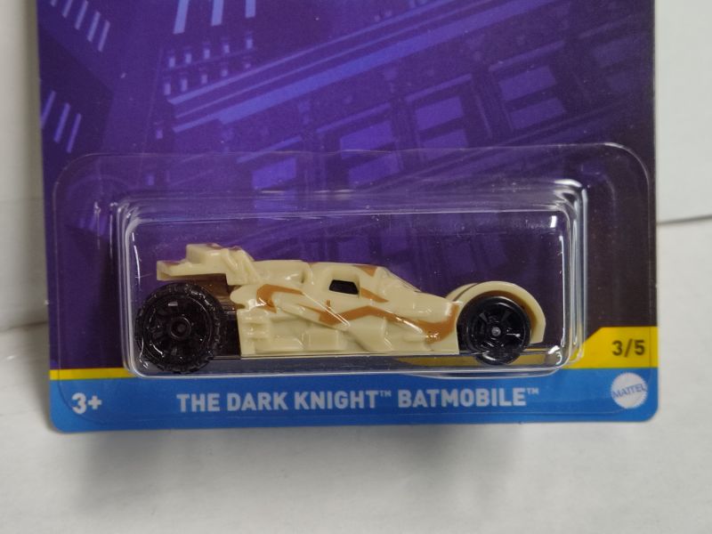 Hot Wheels HDK68 Batman Series The Dark Knight Batmobile