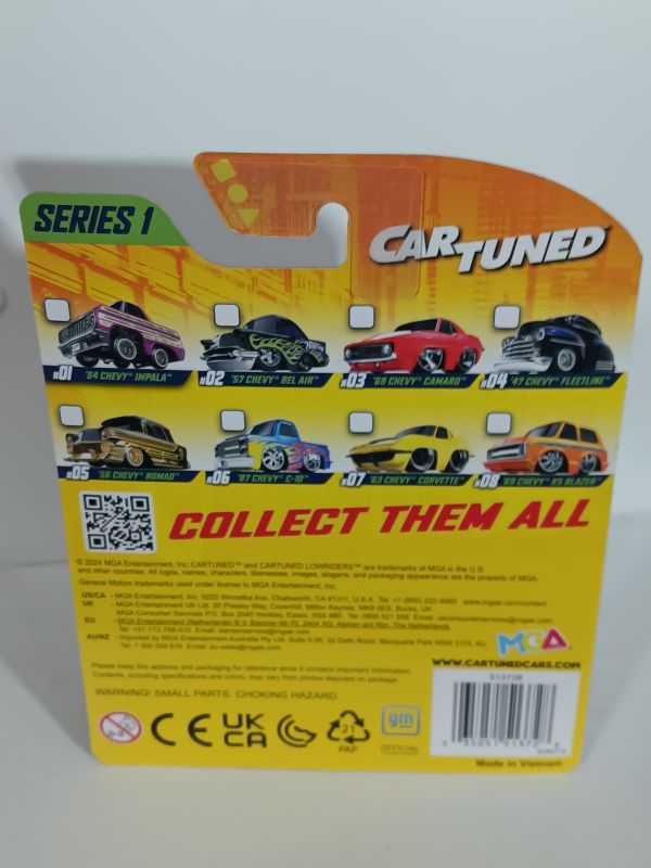 Car Tuned Series 1 #03 '69 Chevy Camaro PEGHK CREASED