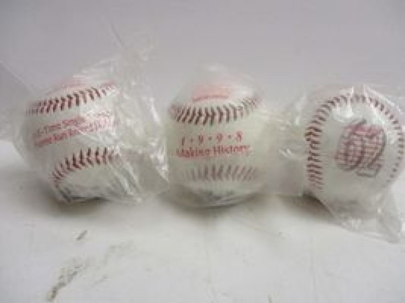 1998 World Series Baseballs Ohtani,Mark McGwire #25,Mark McG