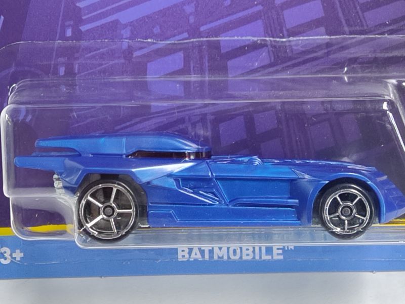 Hot Wheels HDK69 Batman Series Batmobile Blue