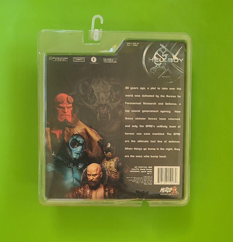 Mezco Toyz Hellboy Series 1 Abe Sapien Action Figure