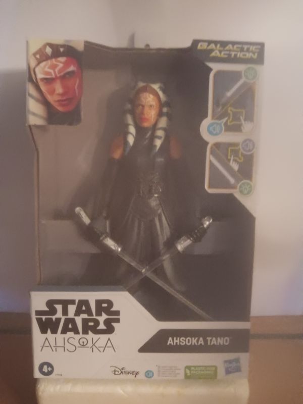 AHSOKA TANO FIGURE GALACTIC ACTION