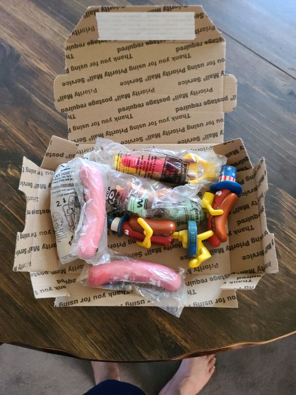 Wienerschnitzel toys 