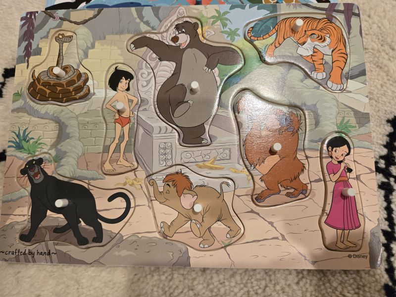 Disney The Jungle Book wooden peg puzzle