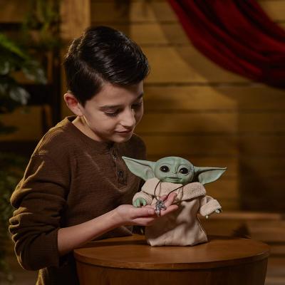 Star Wars The Child Animatronic Edition 7.2-Inch-Tall Toy by Hasbro with Over 25 Sound and Motion Combinations