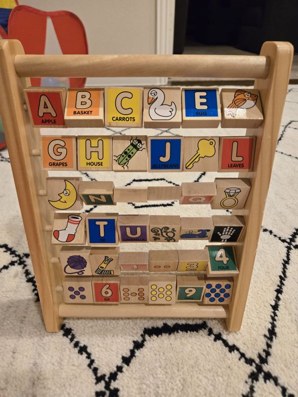 Melissa & Doug wooden abacus Aabac 123