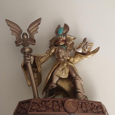 Golden Queen Sensei Figure 2016 Activision 